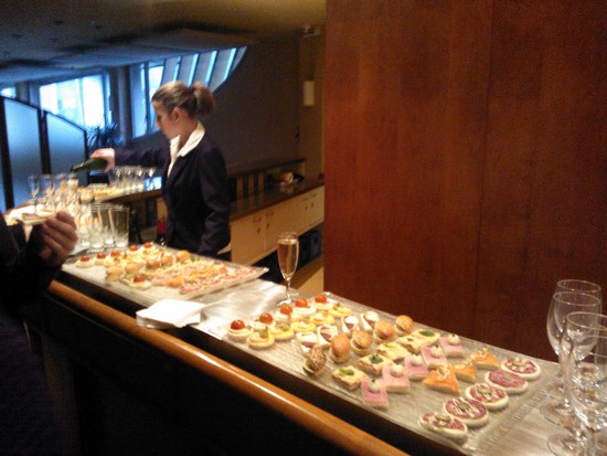 bar